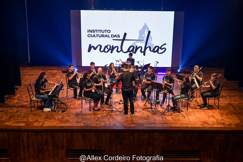 Projeto de educacao musical desenvolvido pelo Instituto Cultural das Montanhas em Afonso Claudio